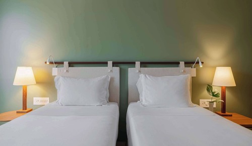 Deluxe Room, 2 Twin Beds