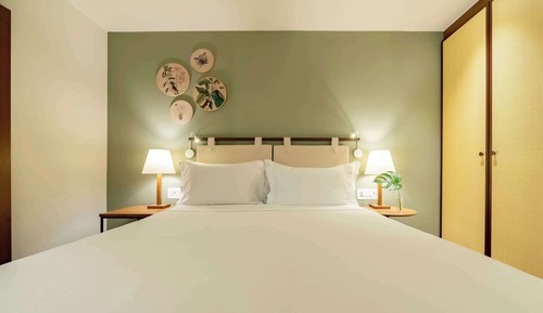 Classic Room, 1 Queen Bed