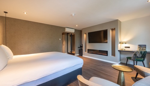 Junior Suite, 1 King Bed