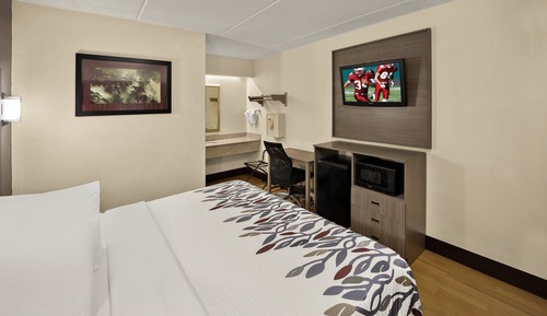Standard Room, 1 King Bed (Smoke Free)