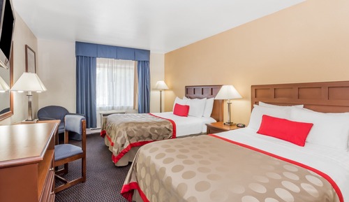 Room, 2 Queen Beds, Non Smoking