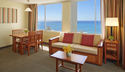 Suite, 1 Bedroom, Ocean View (1 Queen Bed)