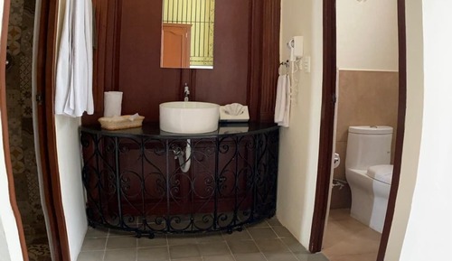 Deluxe Villa, 1 King Bed, Pool Access, Poolside
