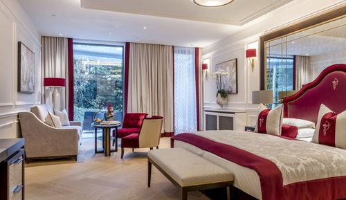 Junior Suite, 1 Queen Bed