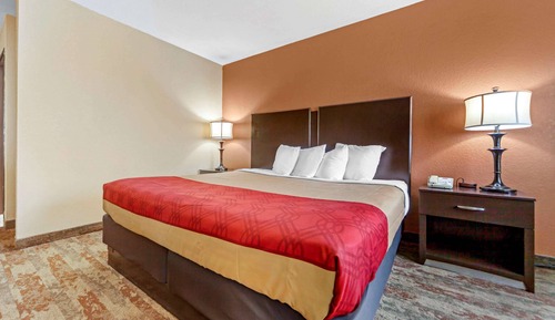 Suite, 1 Queen Bed, Non Smoking