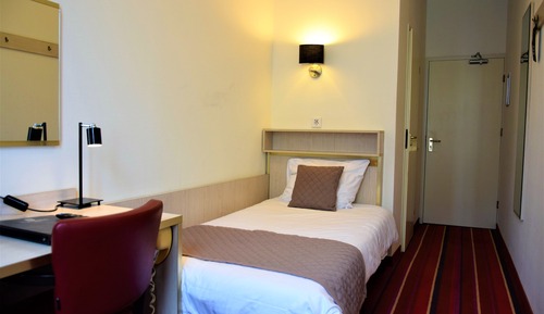 Single Room, 1 Twin Bed, Garden View