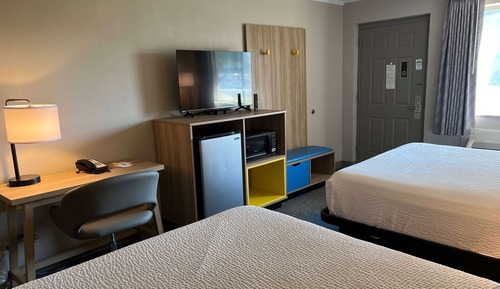 Room, 2 Double Beds, Accessible, Non Smoking (Mobility Accessible)