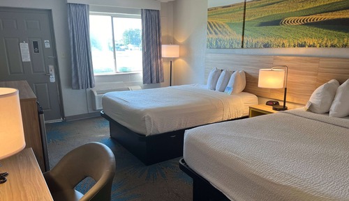 Standard Room, 2 Queen Beds, Non Smoking