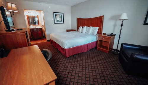 Superior Room, 1 King Bed, Non Smoking, Refrigerator & Microwave (Inside room)