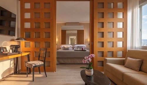 Junior Suite, City View