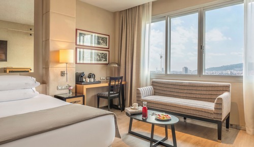Superior Room, City View