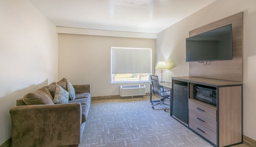Suite, Multiple Beds, Accessible, Non Smoking