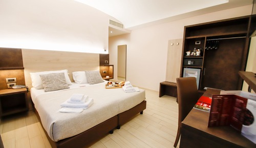 Comfort Triple Room