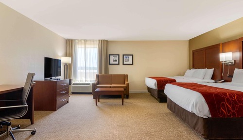 Suite, 2 Queen Beds, Accessible, Non Smoking