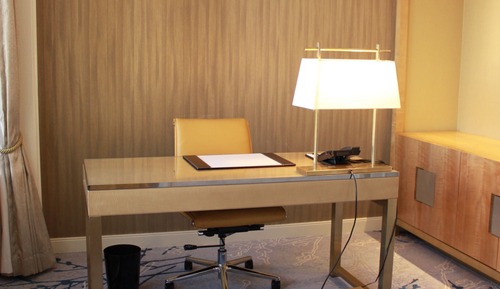 Ambassador Suite, Lounge Access, High Floor