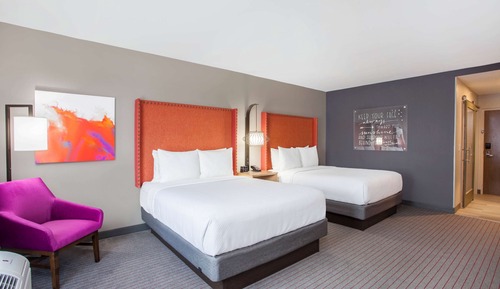 Room, 2 Queen Beds, Accessible, Non Smoking (Mobility/Hearing,tub w grab bars)