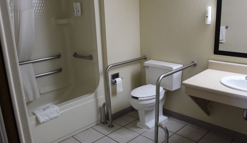 Room, 1 Queen Bed, Accessible, Smoking