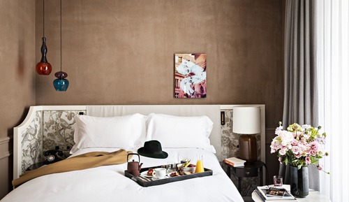 Superior Room, 1 Queen Bed, Courtyard View