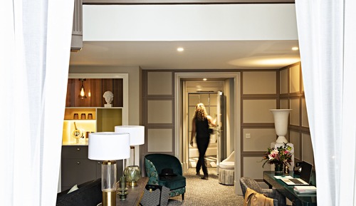 Suite, 1 King Bed, Balcony (Opera Duplex, Blvd. or Scribe St.view)
