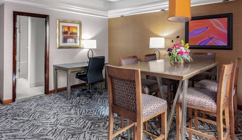 Suite, 1 King Bed (Parlor)