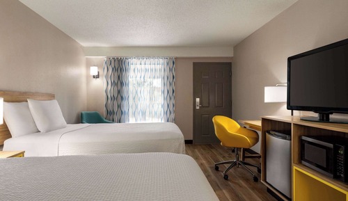 Room, 2 Double Beds, Smoking (2nd Floor)