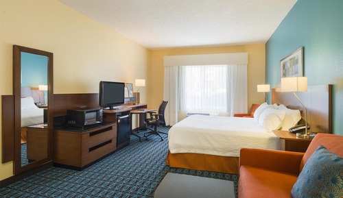 Standard Room, 1 King Bed, Non Smoking