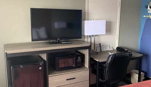 Standard Room, 1 King Bed, Smoking