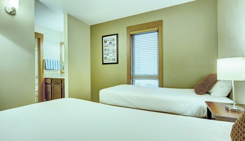Standard Condo, 2 Bedrooms