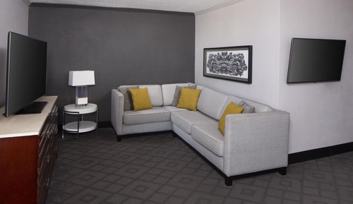 Suite, River View
