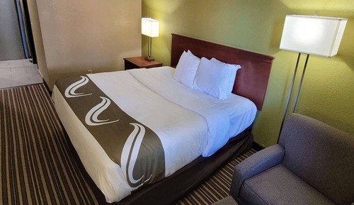 Standard Room, 1 King Bed, Non Smoking