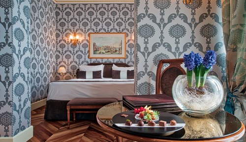 Junior Studio Suite, Balcony, Lagoon View