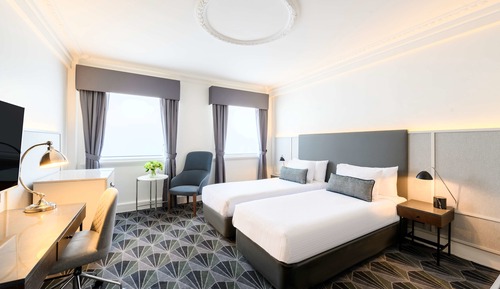 Savoy Room Twin 