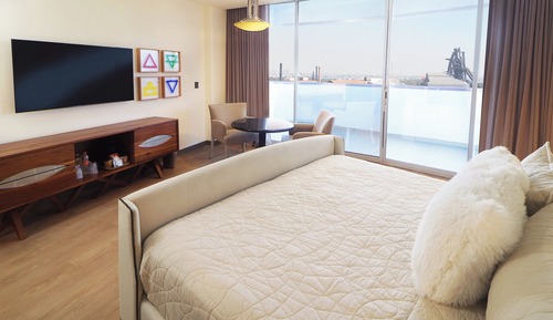 Suite, 1 Bedroom (Dining)