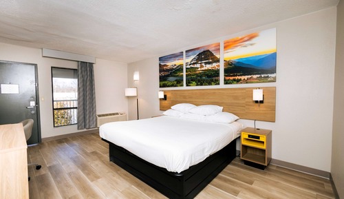Room, 1 Double Bed, Smoking (Modern)