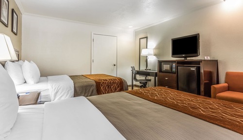 Room, 2 Queen Beds, Accessible, Non Smoking