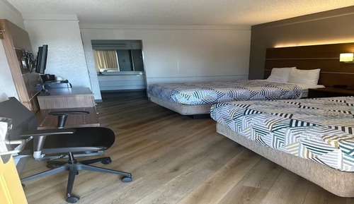 Deluxe Room, 2 Queen Beds, Non Smoking, Refrigerator & Microwave