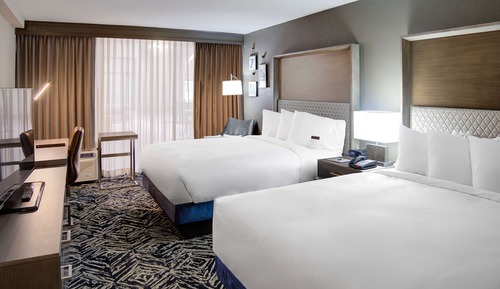 Room, 2 Queen Beds, Accessible, Non Smoking (Hearing)