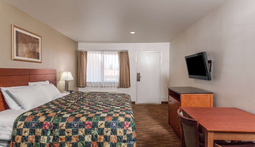 Room, 1 Queen Bed, Non Smoking
