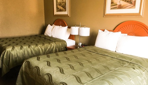 Standard Room, 2 Queen Beds, Non Smoking