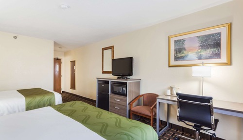 Standard Room, 2 Queen Beds, Non Smoking