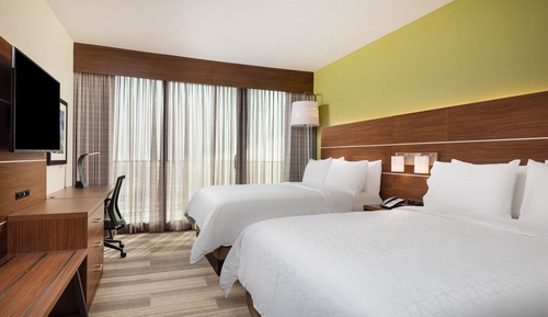 Suite, 2 Queen Beds, Accessible (Mobility ,Accessible Tub)
