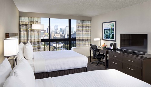 Room, 2 Queen Beds, Mobility Accessible (Roll-In Shower)
