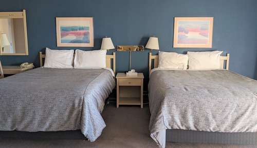 Deluxe Two Queen Room