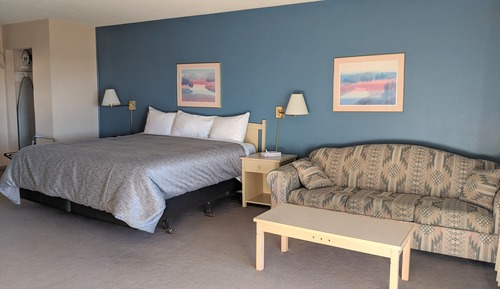 Deluxe Room, 1 King Bed with Sofa bed