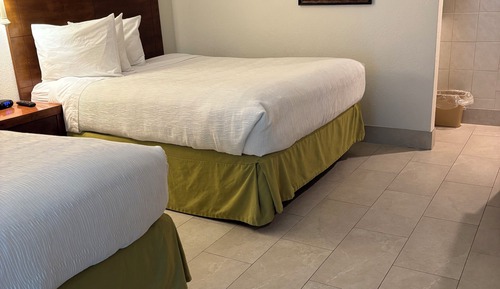 Standard Room, 2 Double Beds, No View