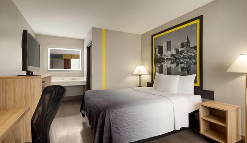 Room, 1 Queen Bed, Smoking