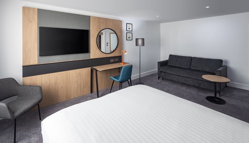 Suite, 1 King Bed with Sofa bed (Super King)