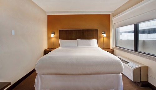 Executive Suite, 1 King Bed, Tower
