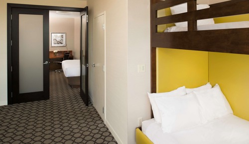 Suite (Kids Suite)