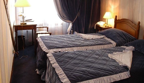 Classic Twin Room